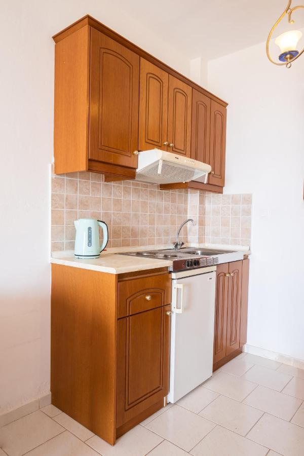 Maria Apartments Amoopi Extérieur photo