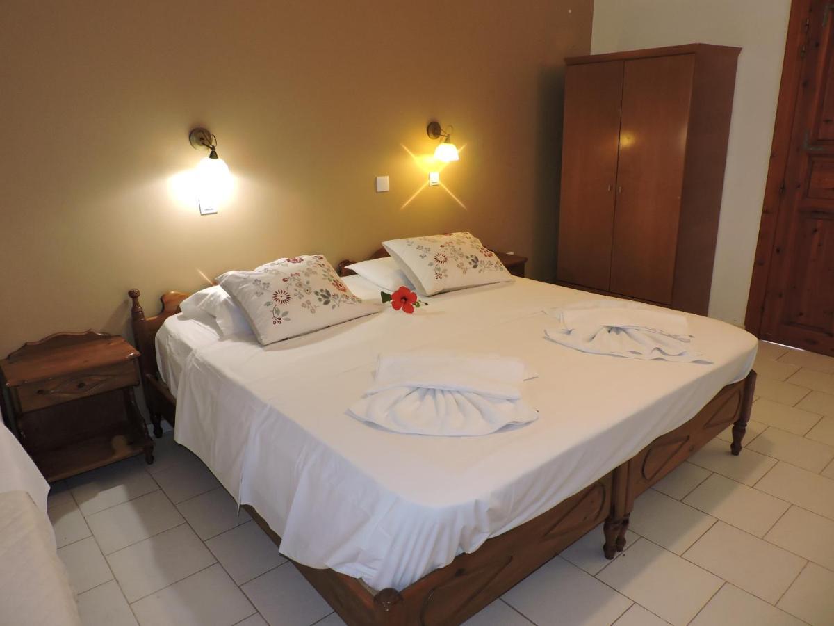 Maria Apartments Amoopi Extérieur photo