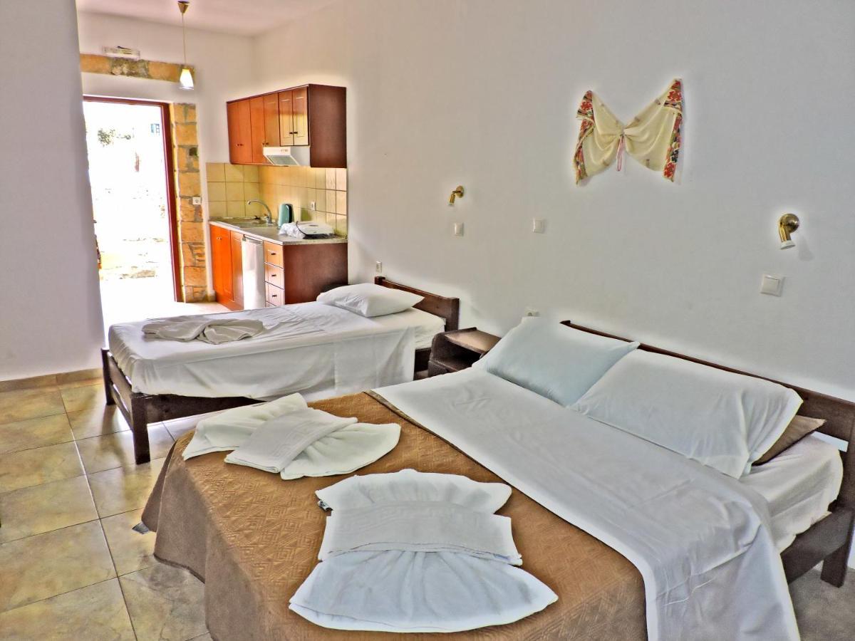Maria Apartments Amoopi Extérieur photo