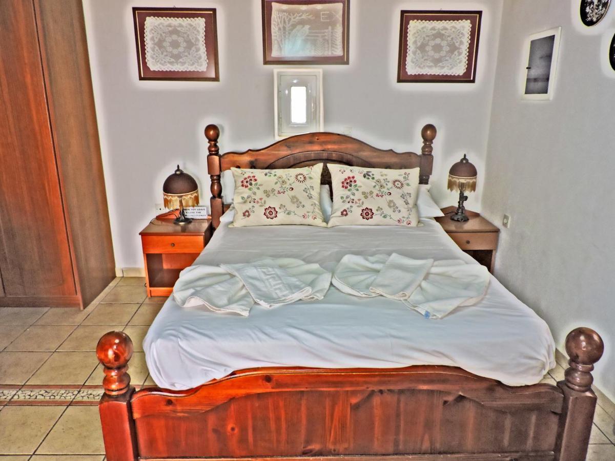 Maria Apartments Amoopi Extérieur photo
