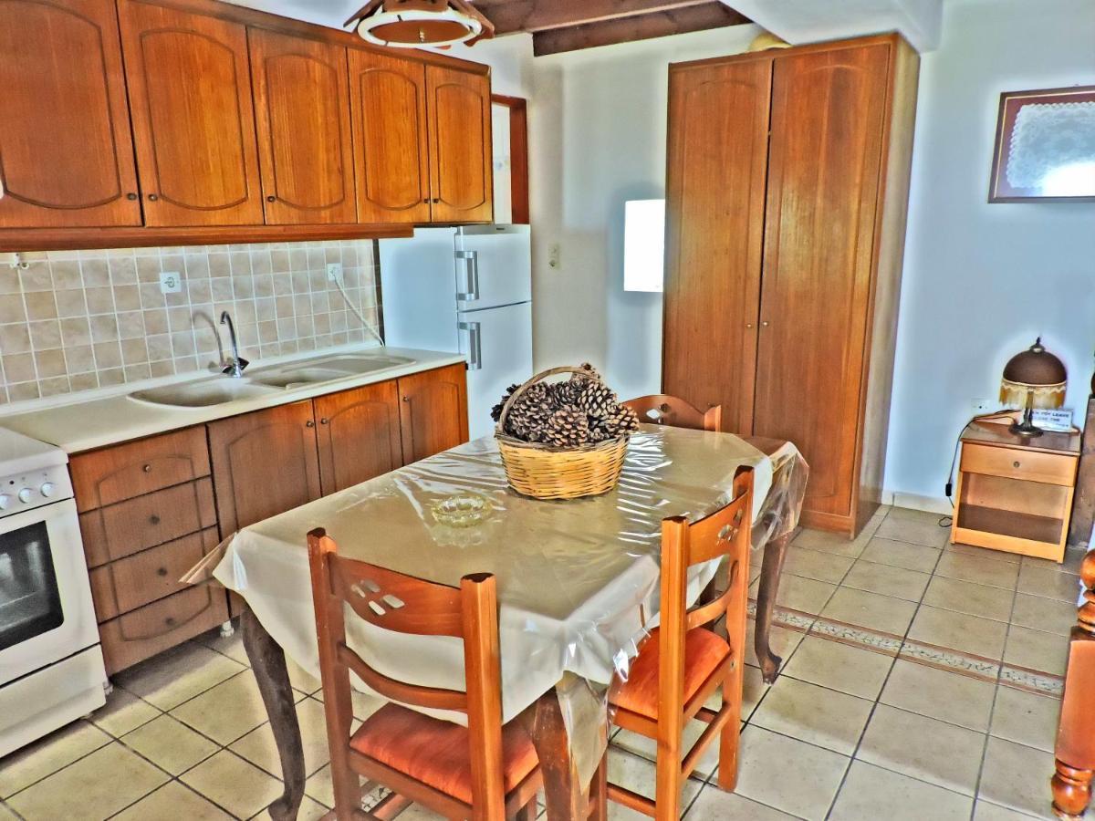 Maria Apartments Amoopi Extérieur photo